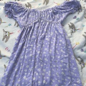 Color: Lavender with floral print. Size: Medium. Brand: RSQ.